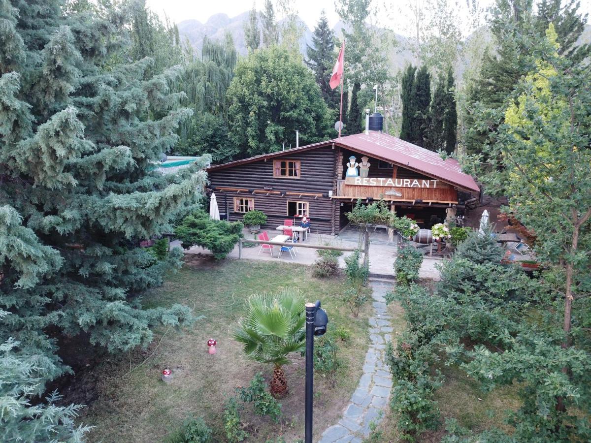 Cabanas Swissminiatur Cacheuta Eksteriør bilde